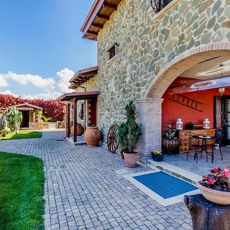 B&B A Casa Di Giulia Guidonia Montecelio Ngoại thất bức ảnh