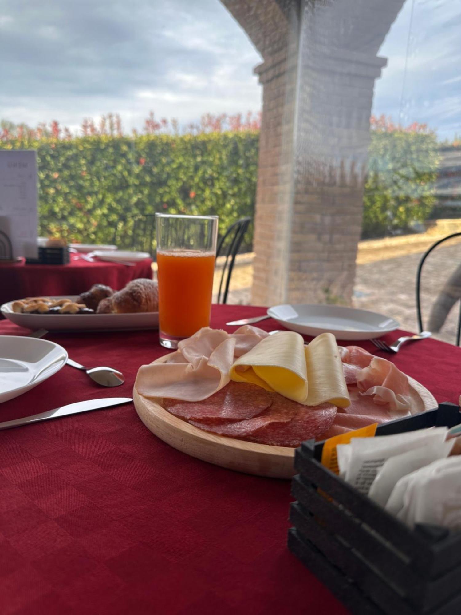 B&B A Casa Di Giulia Guidonia Montecelio Ngoại thất bức ảnh